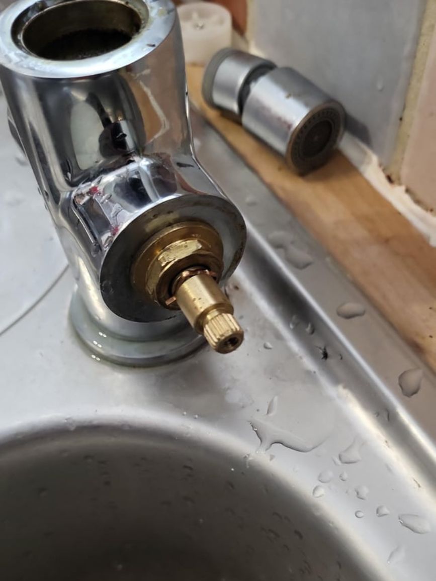 Kitchen sink tap repair